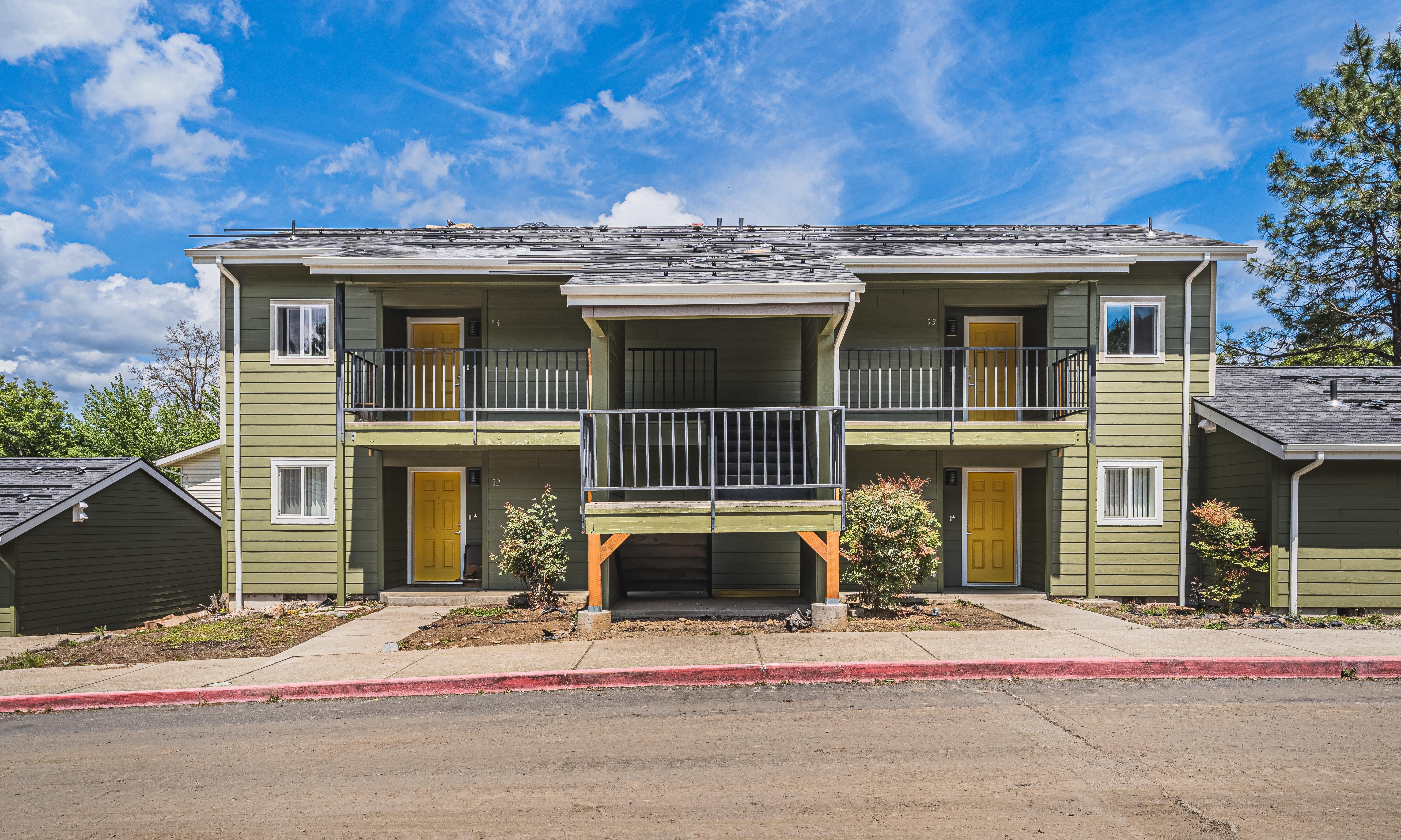 the outlook at carolina crossings apartment homes for rent fl